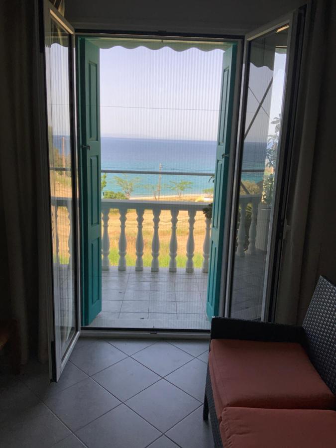 Xenia Apartment Kokkari Buitenkant foto